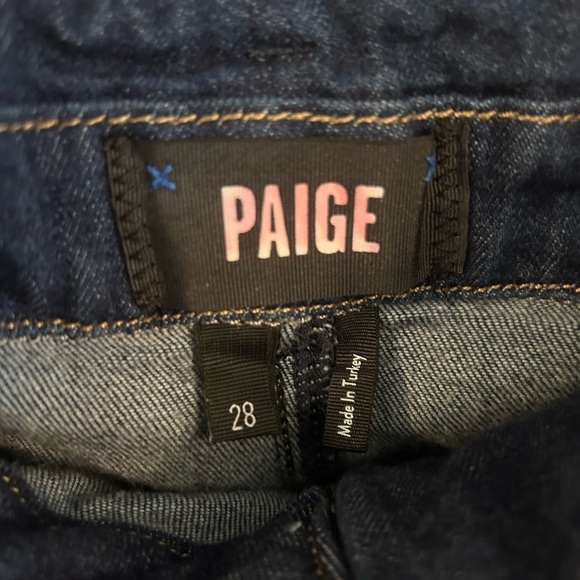 Paige Pleated belted Carly Shorts size 28 - Picture 4 of 5